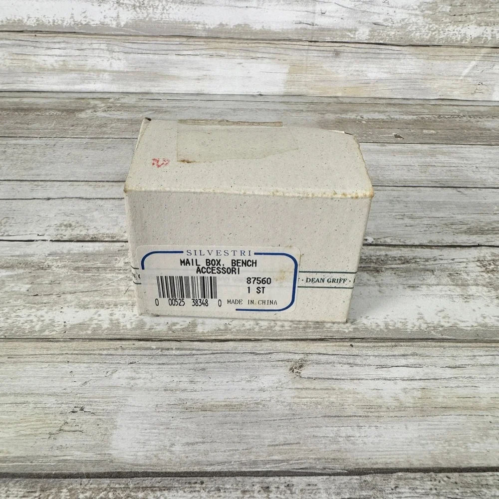 Silvestri Dean Griff Christmas Village Accessories Mailbox and‎ Bench